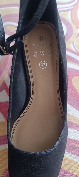Zapatos negros tacón bajo -talla 37