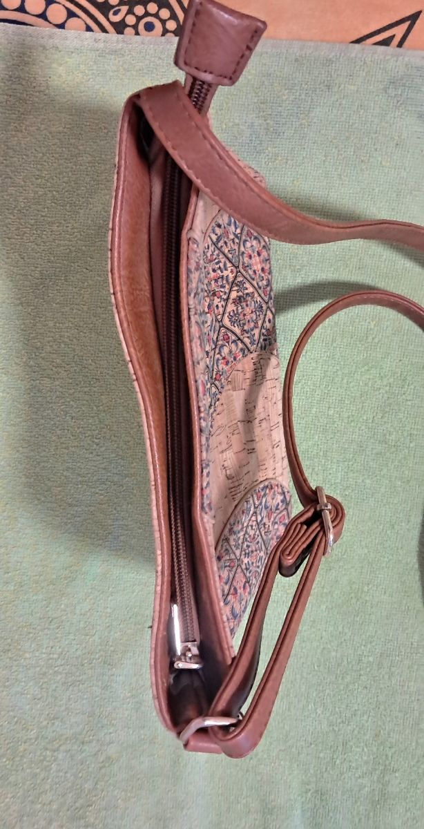 Bolso bandolera corcho