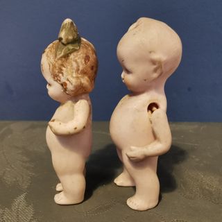 2 bambole antiche in porcellana Biscuit. 