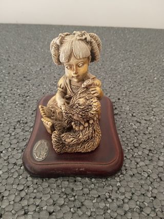 Statuetta bambina orsetto vintage