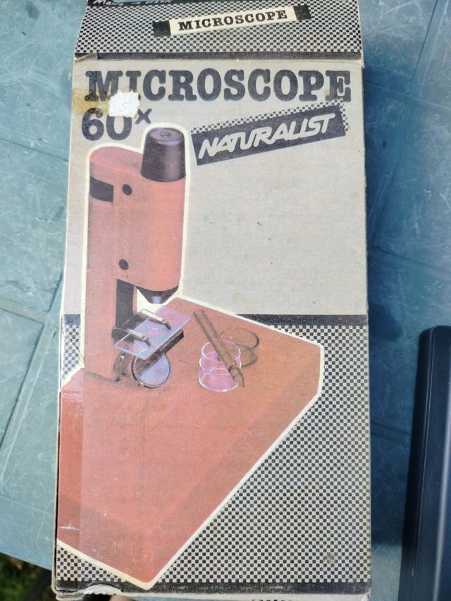Microscopio naturista vintage 60x