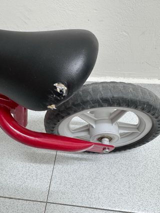 Bicicleta sin pedales Chicco Red Bullet
