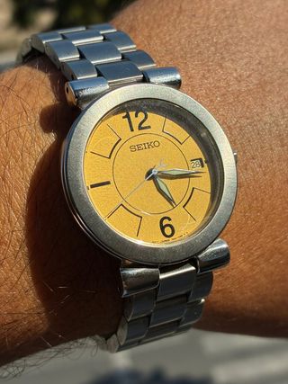 Reloj Seiko SGE453P1 - Dorado