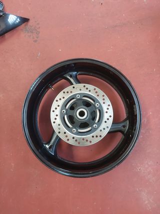 Llanta trasera Suzuki GSR 600