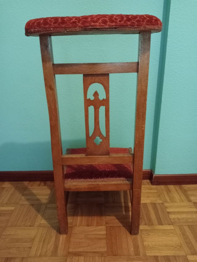 Reclinatorio de madera vintage
