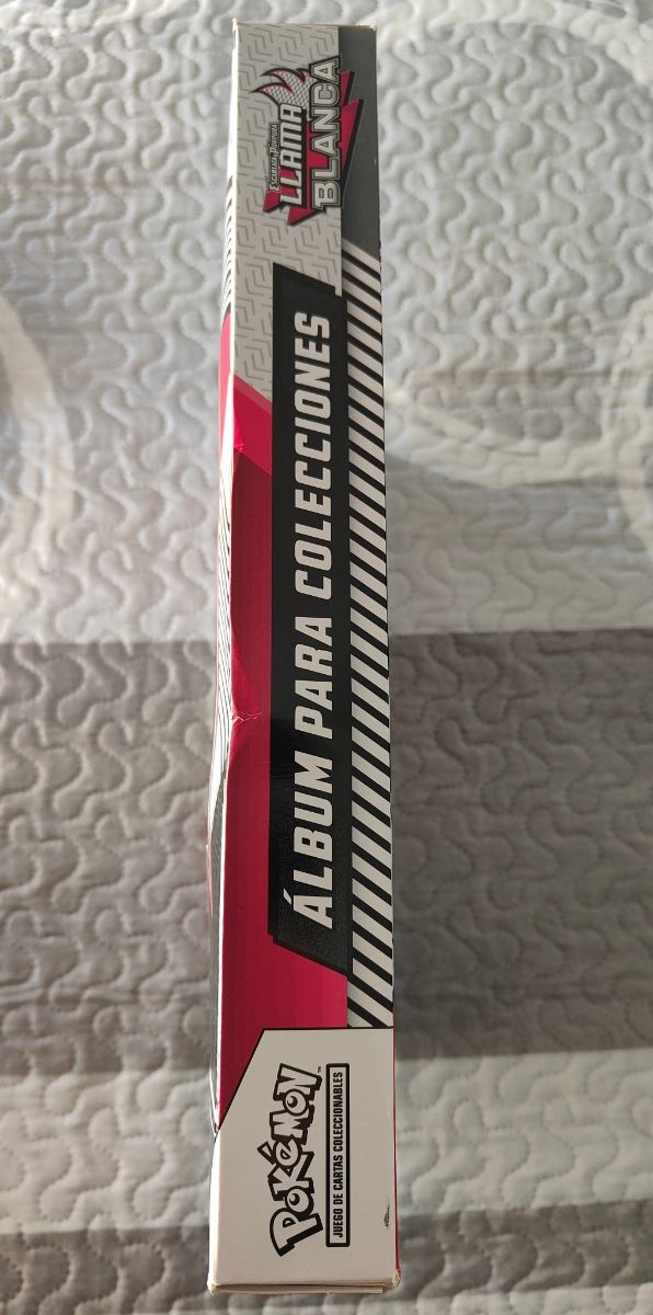 Álbum Pokémon Llama Blanca