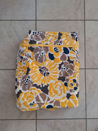 COPRILETTO GRANDE GIALLO PER LA CASA