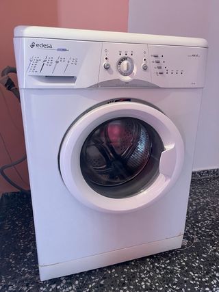 Lavadora Edesa 60cm. AA-6 kg.

