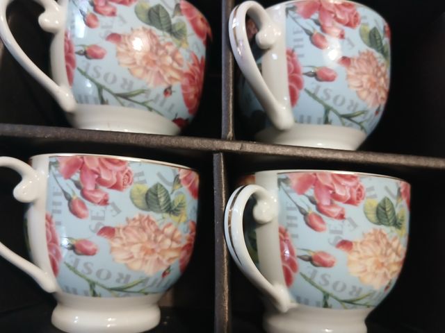 Set 6 tazze thè roselline