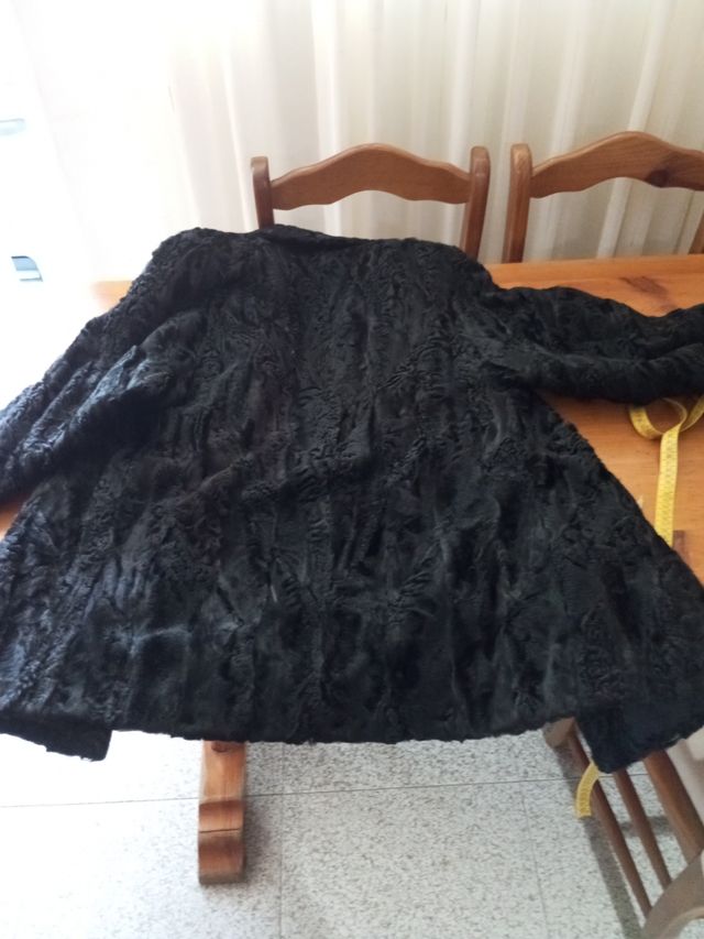 Chaquetón astracán negro