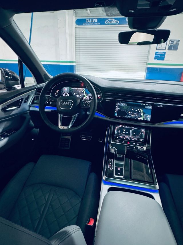 Audi SQ7 2024