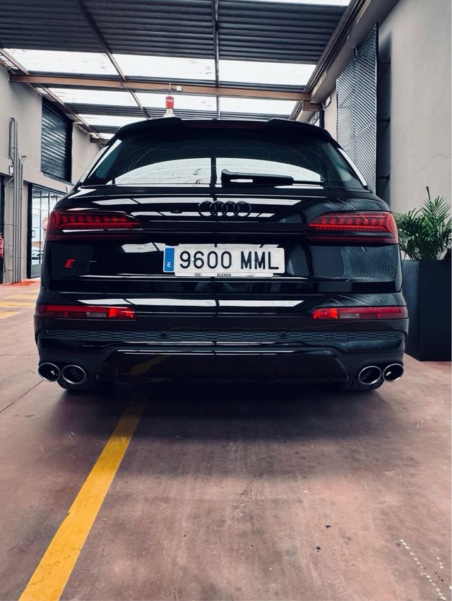Audi SQ7 2024