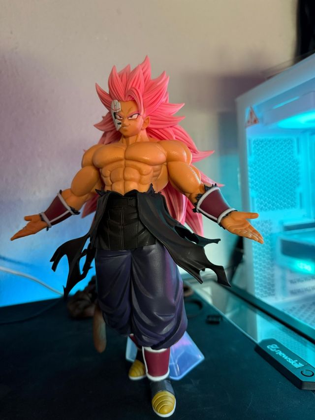 Figura Goku Ultra Instinto