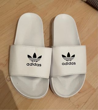 Chanclas Adidas blancas talla 40