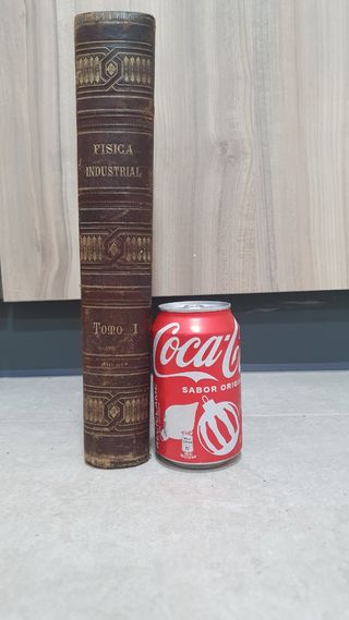 Libro Física Industrial antiguo
