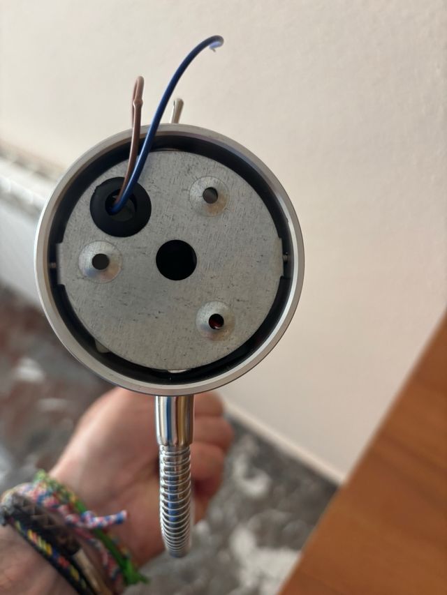 Foco LED flexible metálico