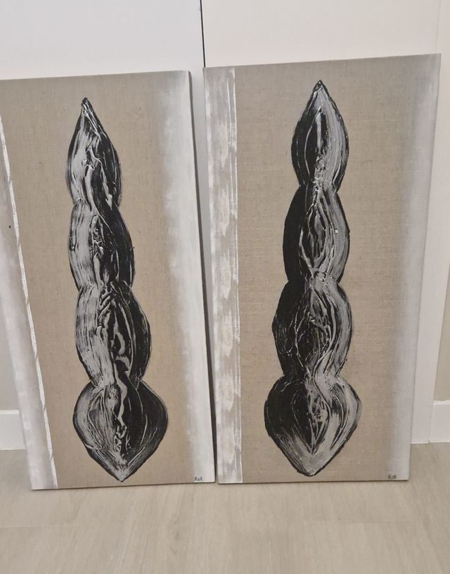 2 pinturas acrílico sobre lino. Artista "ROA"