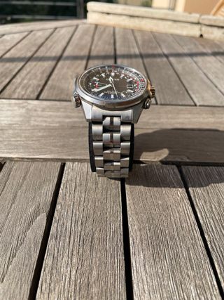 Citizen Radio Control. Pilot Titanium Evolution 5