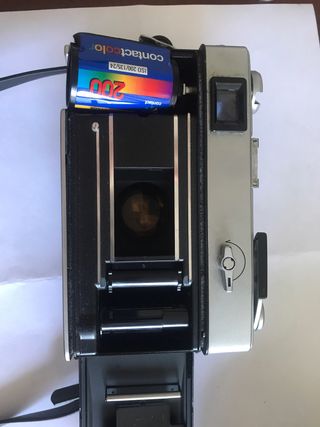 Ricoh 35 electronic: Cámara analógica