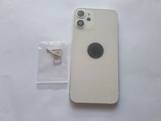 Carcasa iPhone 12 mini blanca