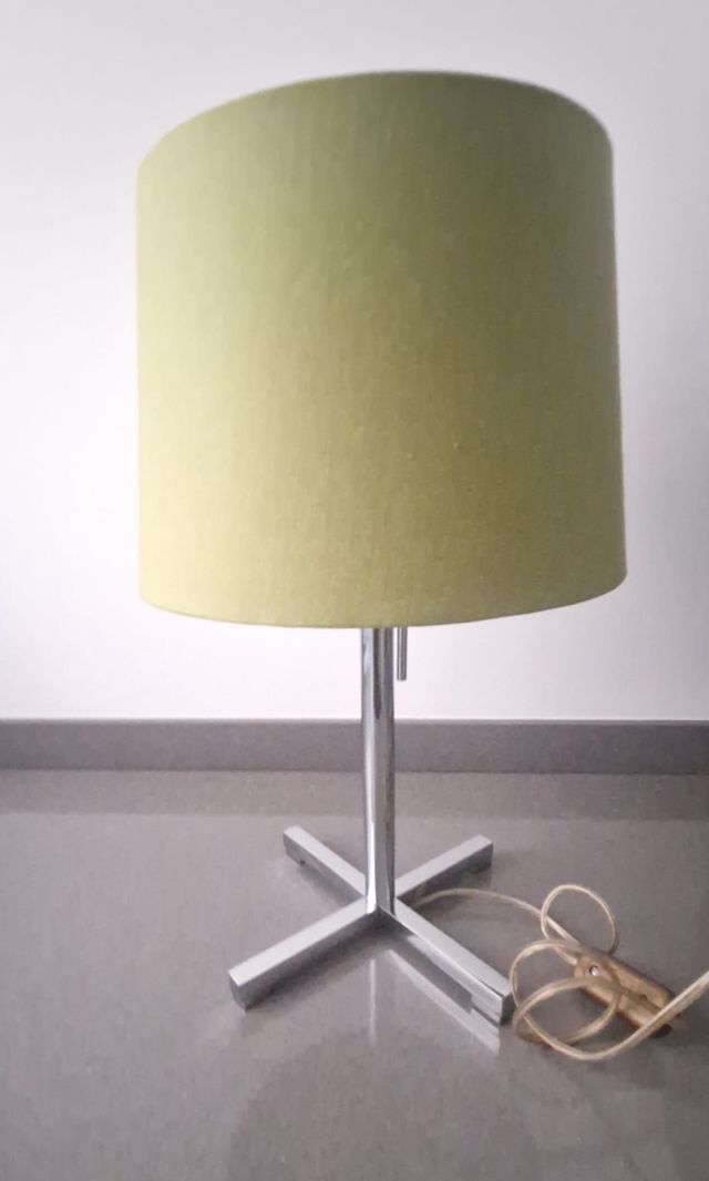 Lampara mesilla verde metalica