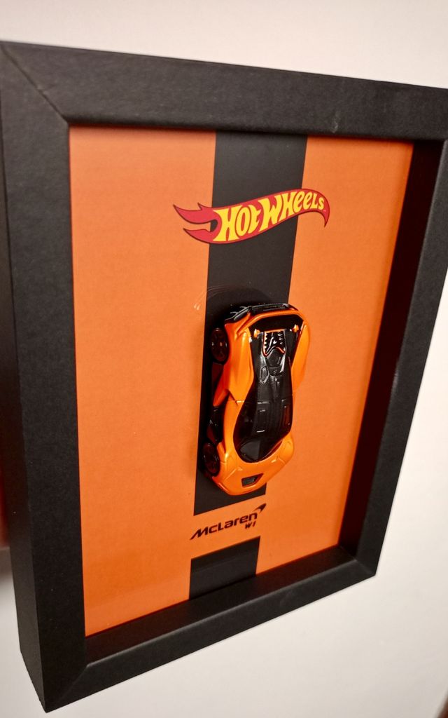Cuadro McLaren W1 Hot Wheels