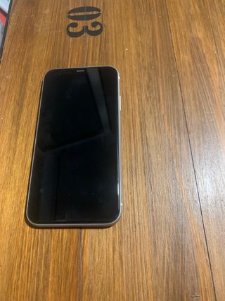 iPhone 11 Silver