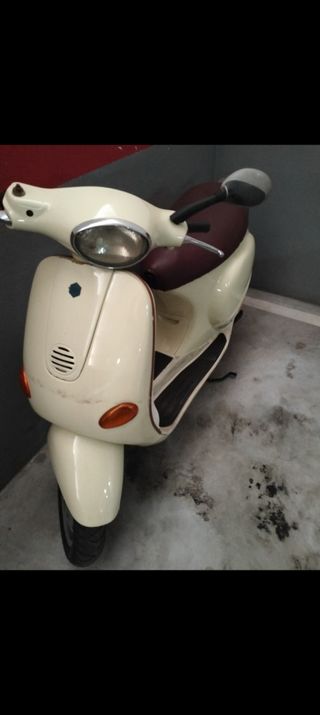  Moto tipo Vespa Piaggio 50cc - Scooter