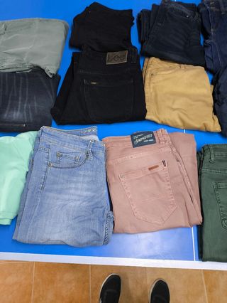 Lote ropa mujer: vestidos varios