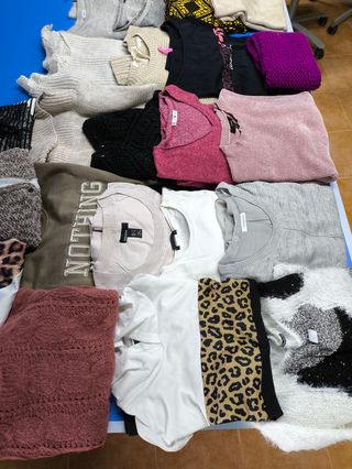 Lote ropa mujer: vestidos varios