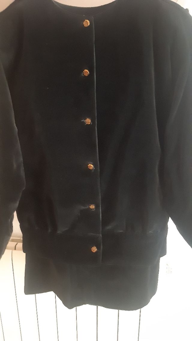 Conjunto de terciopelo negro Vintage.