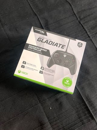 Mando HyperX Clutch Gladiate para Xbox