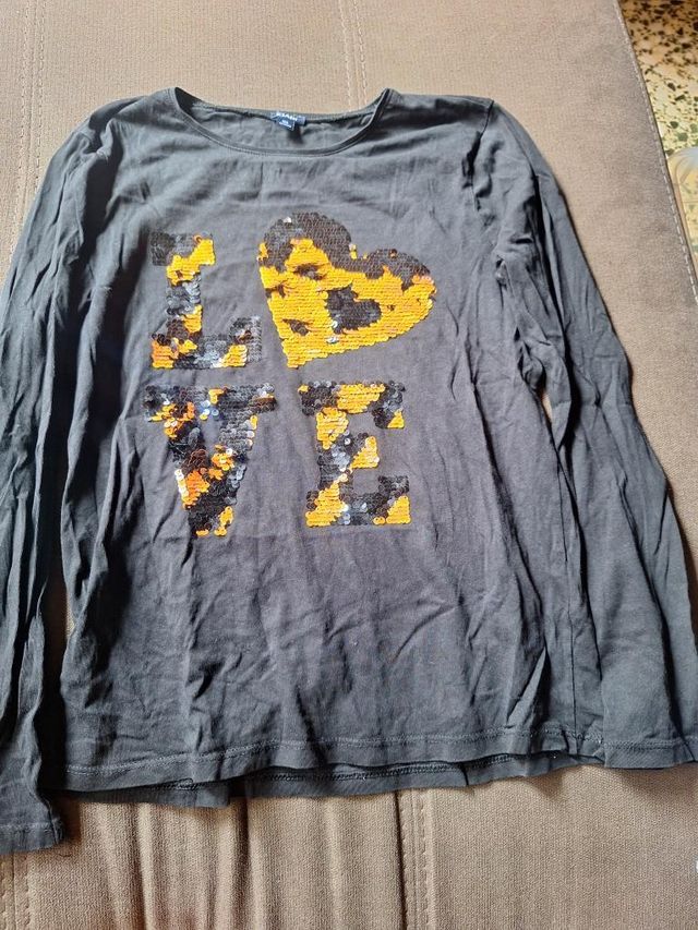 Camiseta Kiabi negra lentejuelas talla 12A