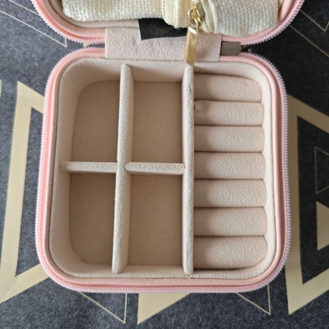 Joyero de viaje Le Petite Marie – compacto y nuevo