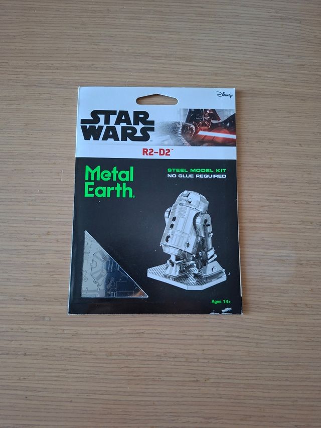 Metal Earth R2-D2 Star Wars
