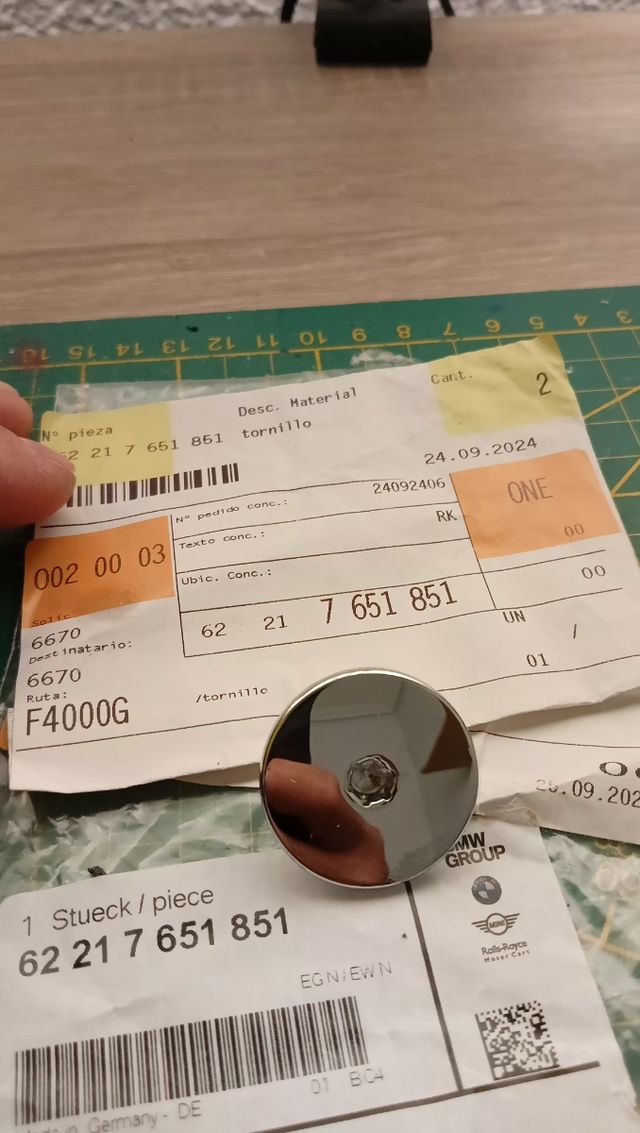 Tornillo.relojes cuenta kilómetros BMW R850R