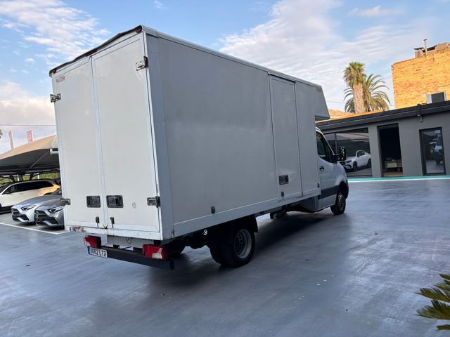 Mercedes-Benz Sprinter 2021