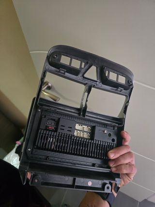 Marco radio pantalla Peugeot 307