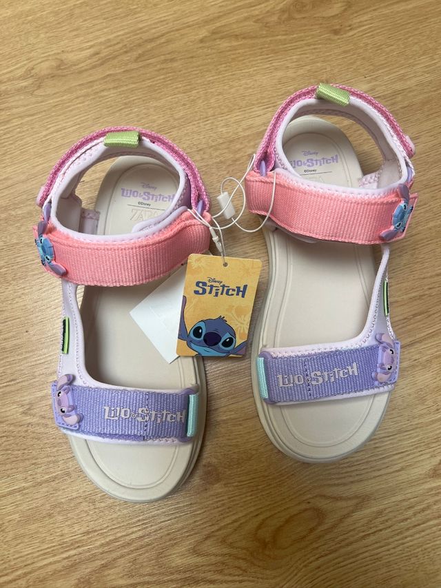 Sandalias Stitch Disney multicolor