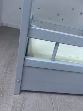 Lettino casetta bimbo + materasso € 285,00