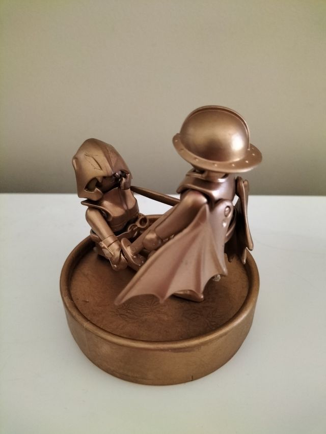 Estatua medieval Playmobil