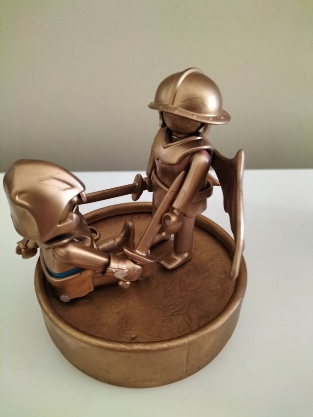 Estatua medieval Playmobil