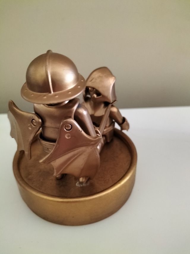 Estatua medieval Playmobil