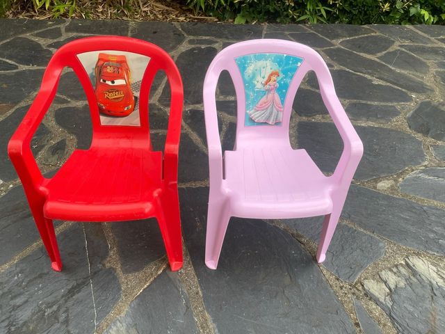 2 Sillas infantiles Cars & Princesa
