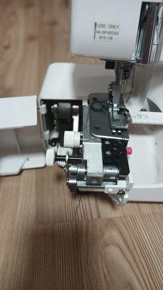 Overlock Janome RE73 - Costura