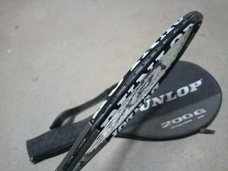 Raqueta Dunlop 2006