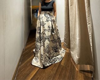 Vestido invitada elegante que estiliza muchísimo
