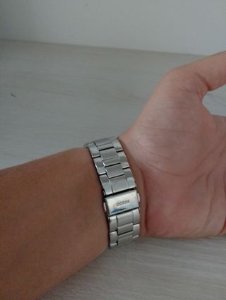Reloj Guess Mujer Plata