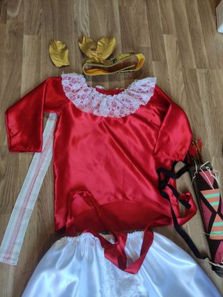 Traje rey americano: gigantes de Pamplona