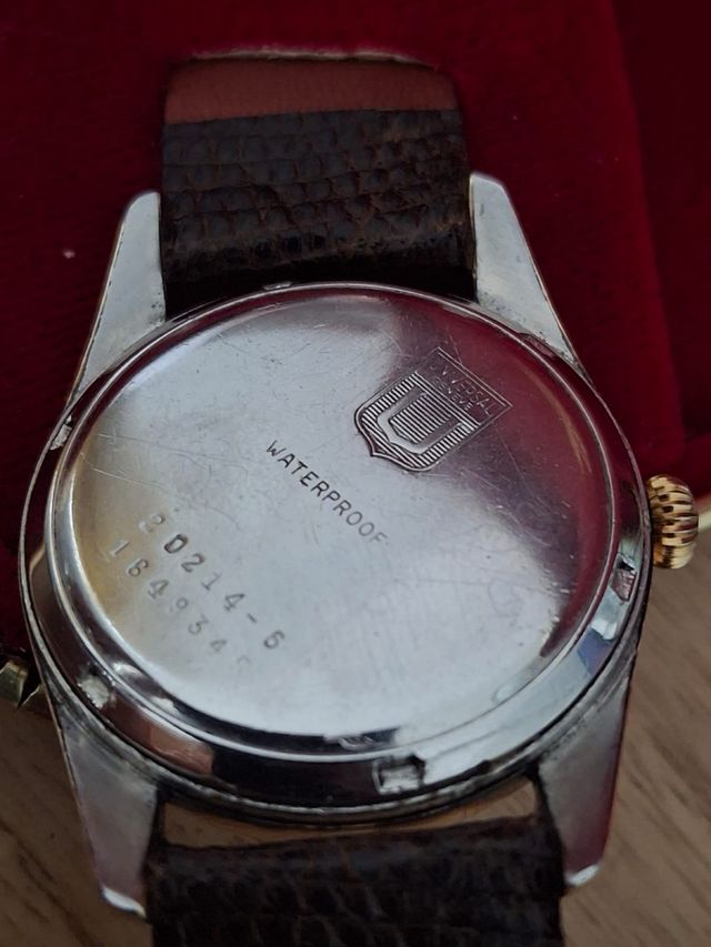 Reloj Universal Geneve Polerouter Automático